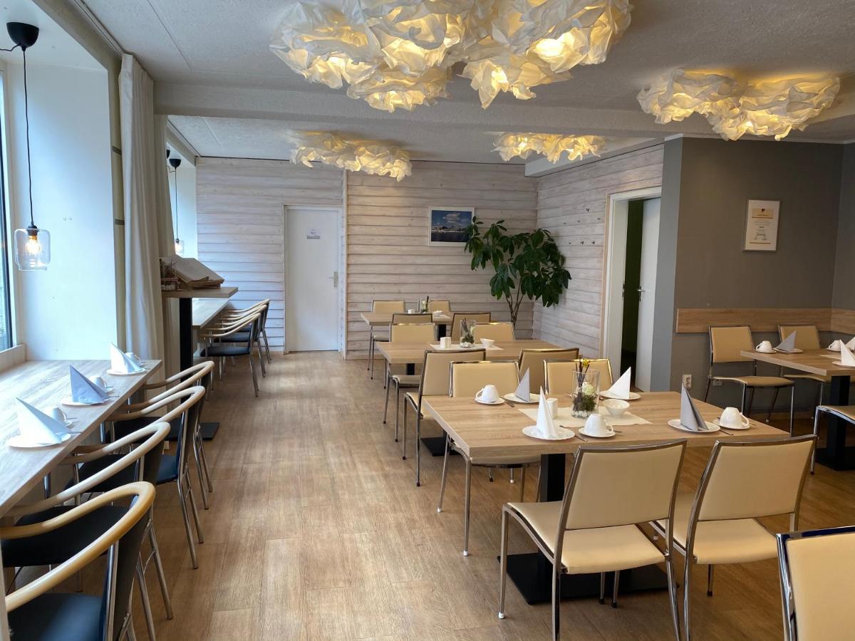 Hotel-Pension Mandy - Adults Only Зенфтенберг Екстер'єр фото