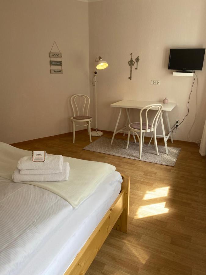 Hotel-Pension Mandy - Adults Only Зенфтенберг Екстер'єр фото